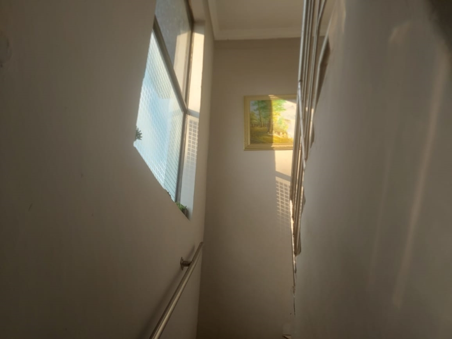 4 Bedroom Property for Sale in Oos Einde North West